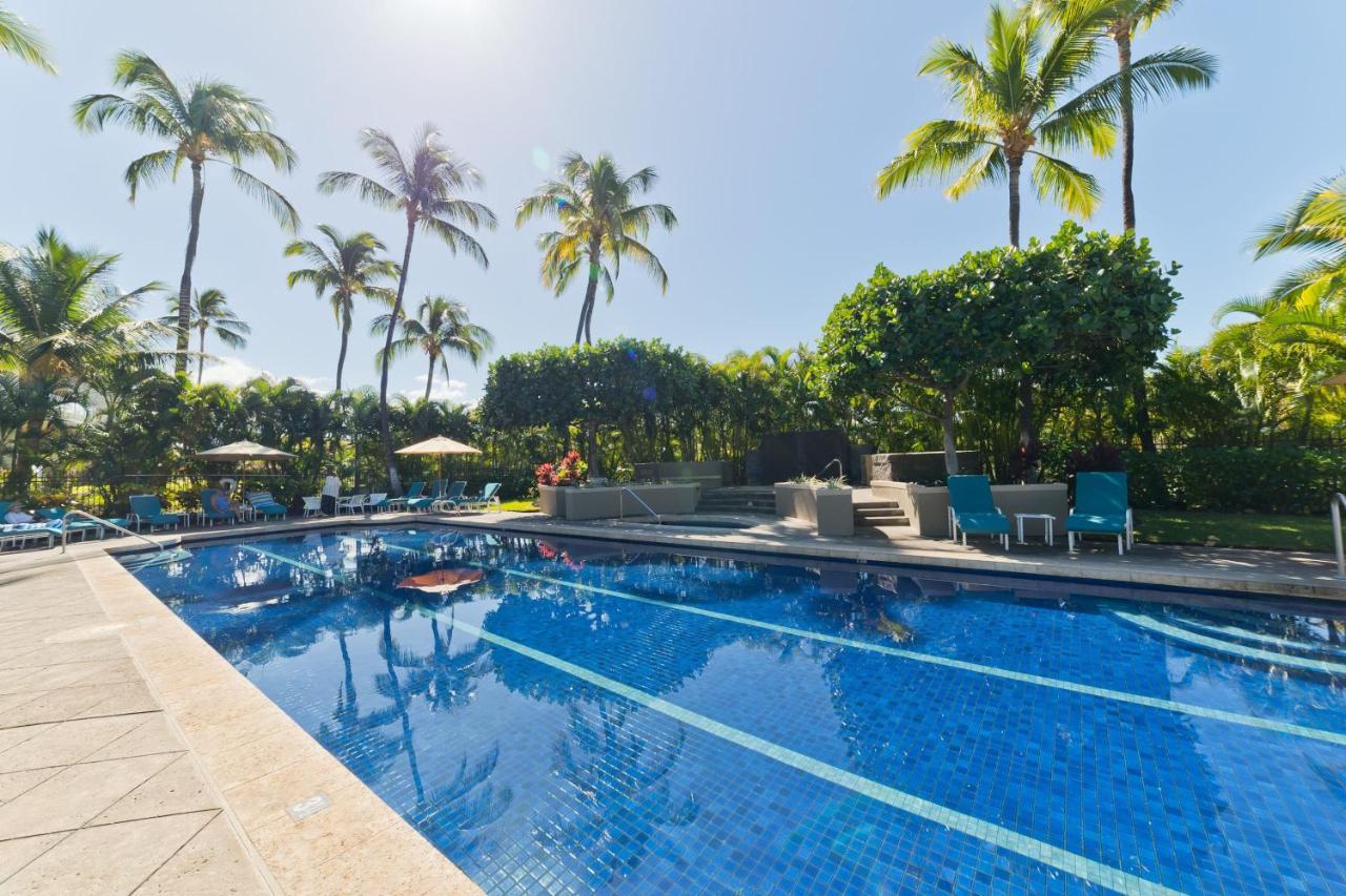 Hilton Pool Pass Included - Luxe Waikoloa